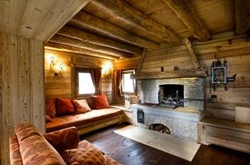 Casa parassita: Mobart Ben, arredo tutto in legno